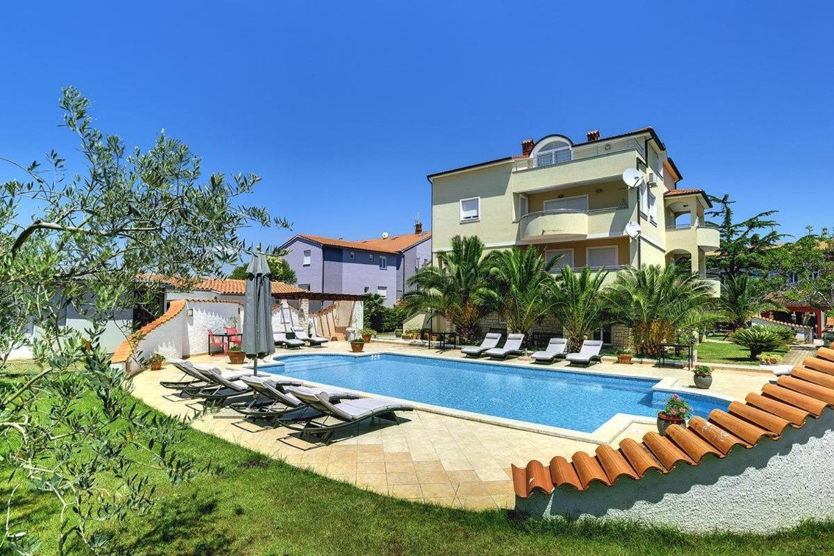 Apartments Villa Delia Medulin Kültér fotó
